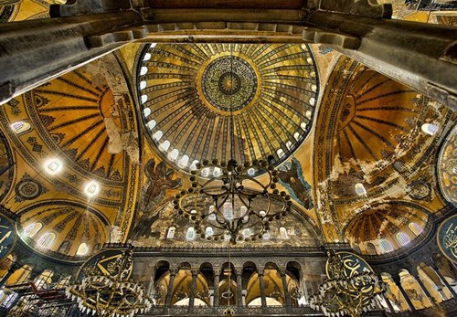 Hagia Sophia - Nhà thờ mái bát úp đồ sộ nhất thế giới | ảnh 6